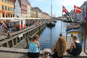 Nyhavn med vackra hus