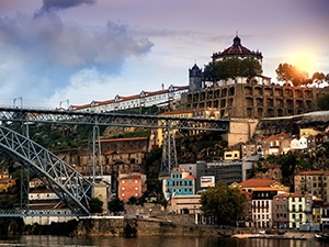 Porto med bron Eiffel